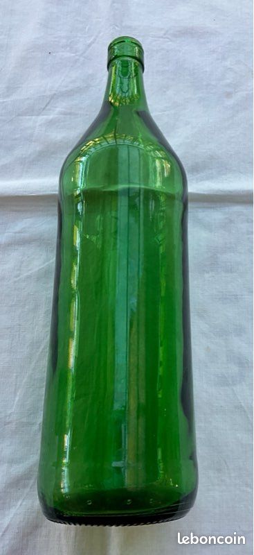 ANCIENNE BOUTEILLE,CARAFE EN verre vert fleurs de lys EUR 12,00