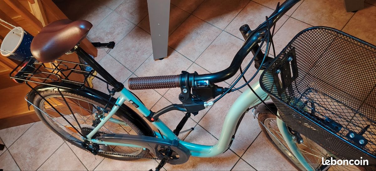 Vélo de ville (image 2)