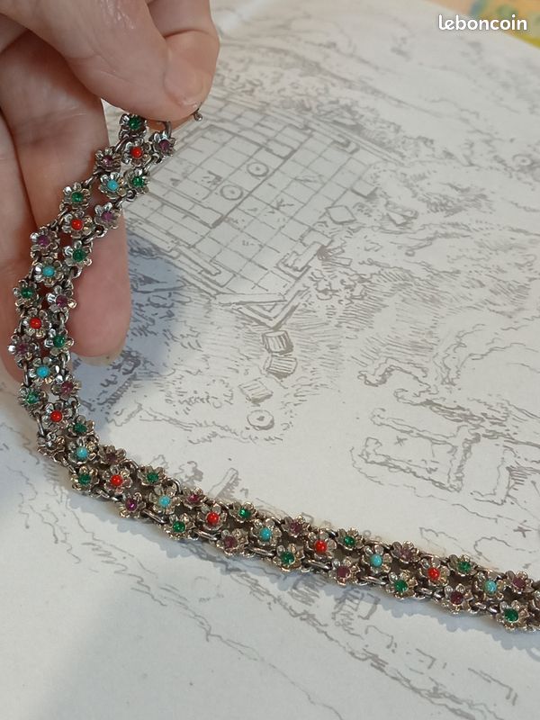 Superbe broche 1940/50 en métal et pâte émaillée - France