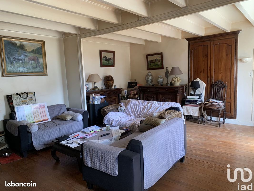 Propriété 13 pièces 280 m² - Bourg-Charente 16200 (image principale 10)