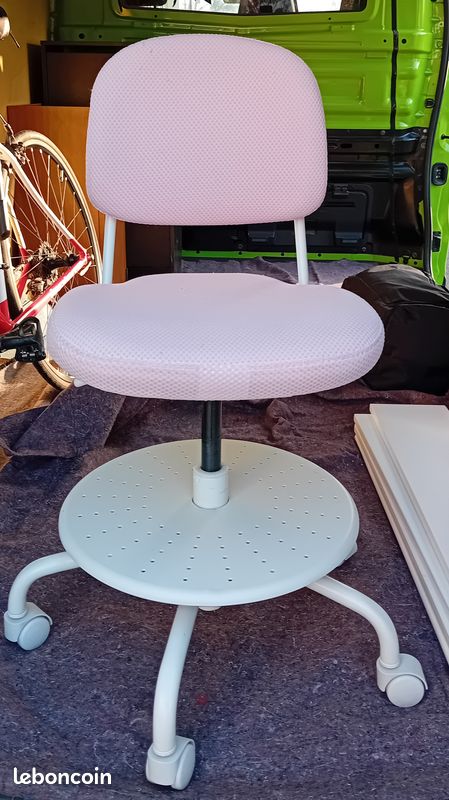Chaise de bureau roulettes (image 1)