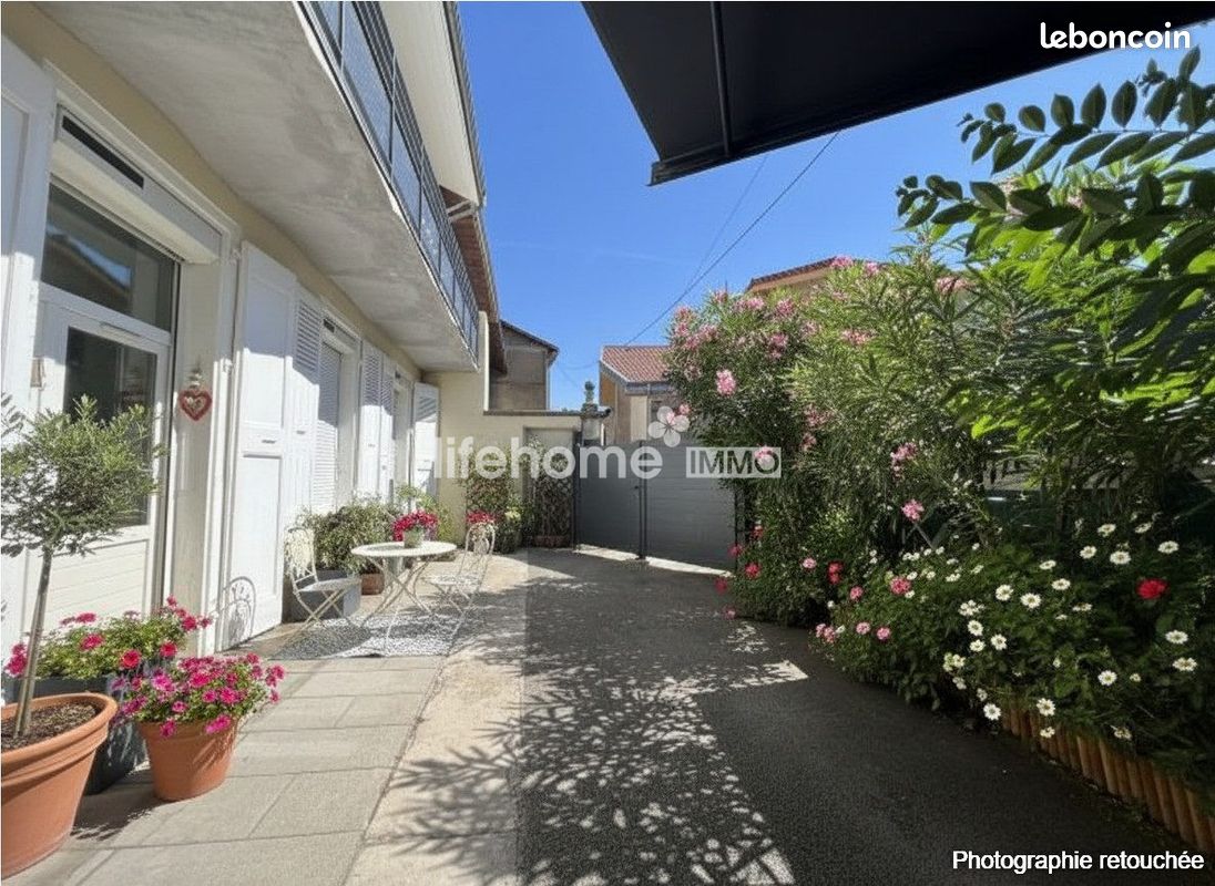 Maison 5 pièces 146 m² · à Vif · 146 m² · 350 000 €