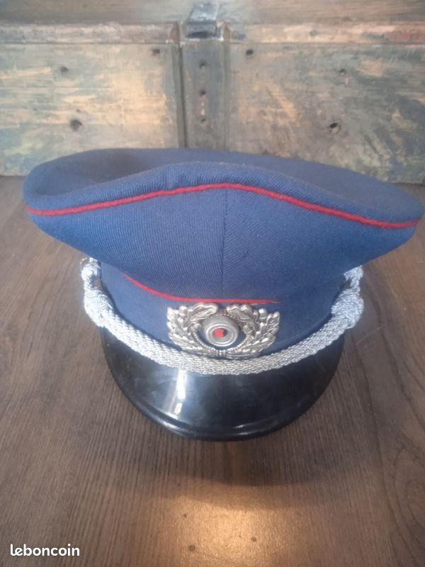 Casquette post ww2 (image 1)
