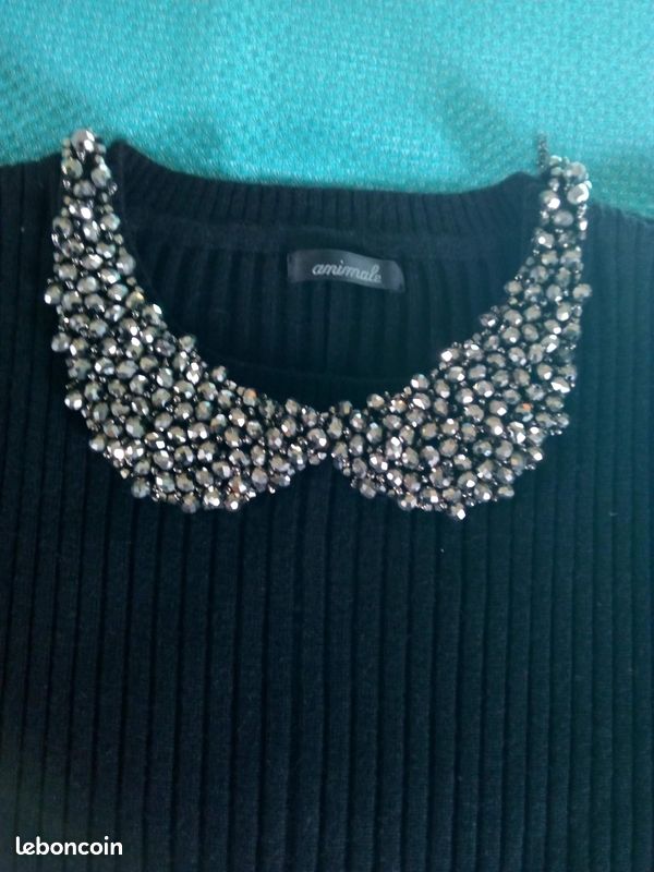 Magnifique col bijou en perles grises à porter aussi sur un vêtement (image 2)