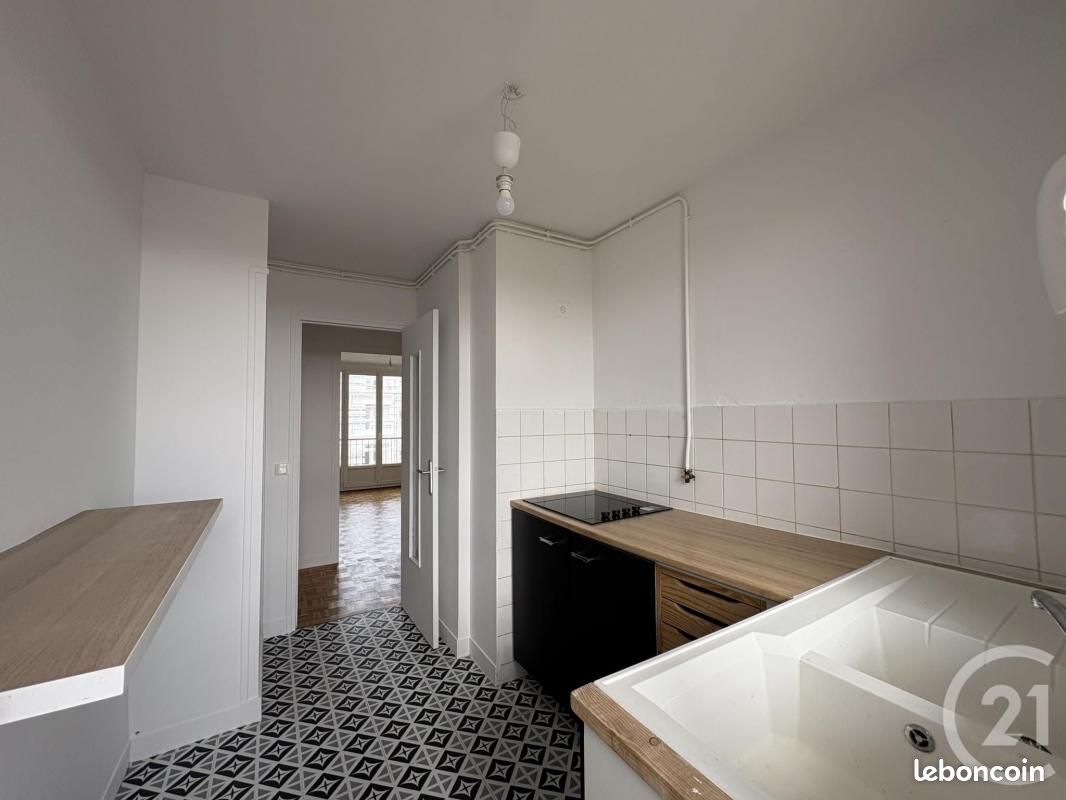 Appartement a louer melun - 4 pièce(s) - 70 m2 - Surfyn