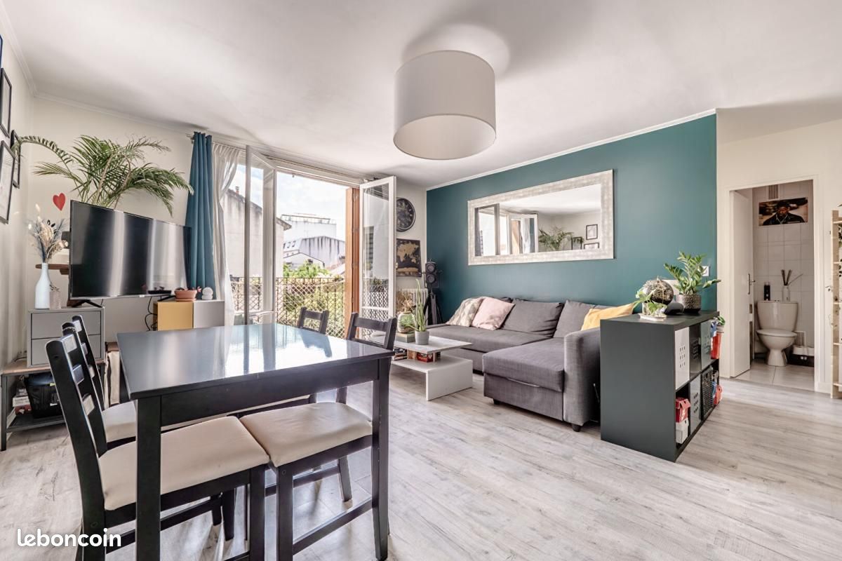 Appartement 3 pièces 59 m² · à Alfortville · 59 m² · 329 000 €