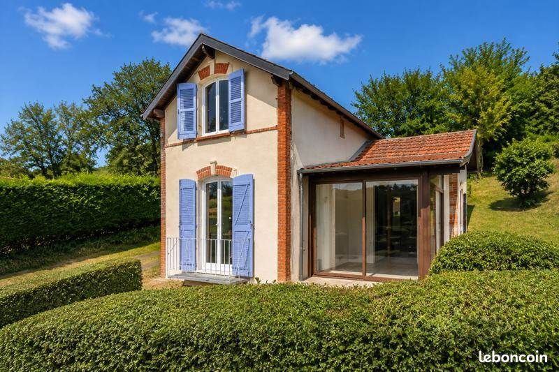 Maison 3 pièces 81 m² · à Decazeville · 81 m² · 616 €