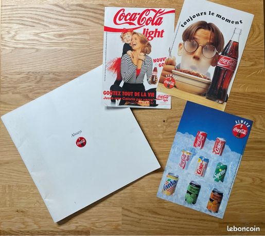 LOT DE DEUX Bouteilles Coca Cola Pêche Et fraise Chine EUR 9,99