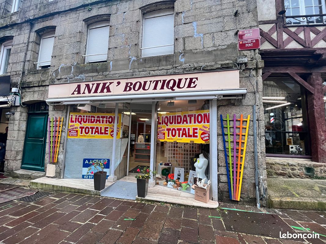 Local commercial 58 m² PONTIVY - Bureaux & Commerces