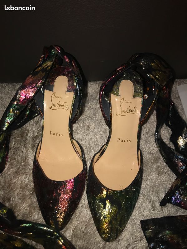 Escarpins Christian Louboutin Eloïse du desert (image 2)