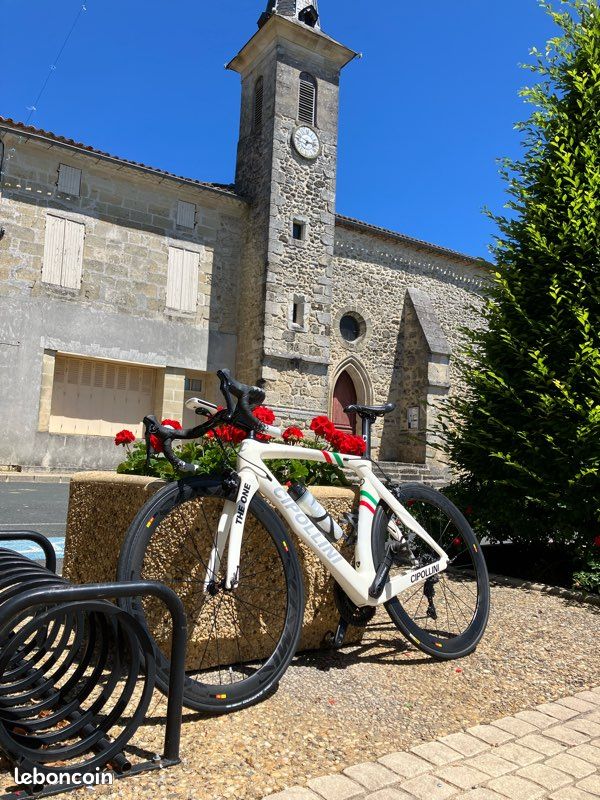 Vélo de route Cipollini RB1K (image 1)