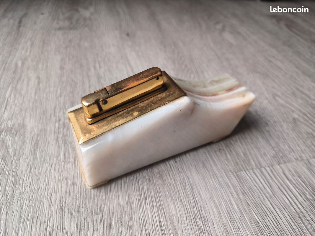 Briquet de table (image 1)