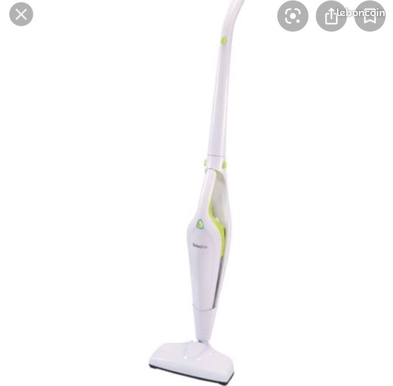 Aspirateur avec c’est accessoire (image 1)