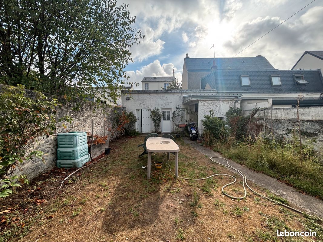 Appartement 1 pièce 18 m² · à Tours · 18 m² · 385 €/mois