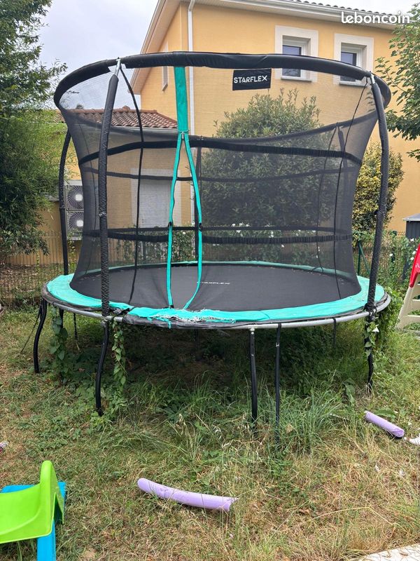 Trampoline (image 2)