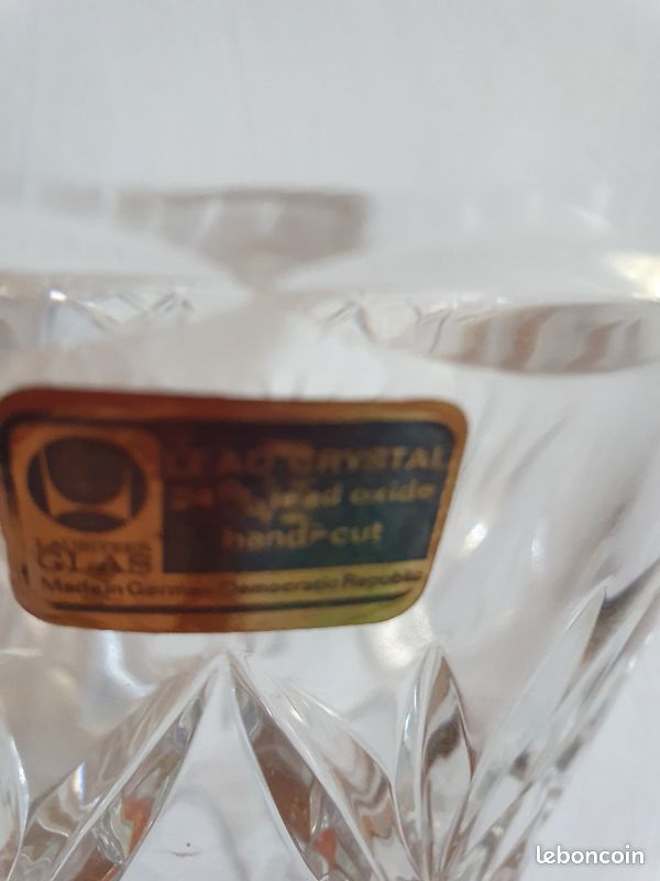 Vends vase en cristal,made in Germany, hauteur 27cm,ouverture 27 cm (image 2)