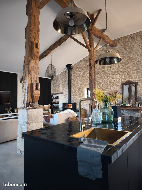 Maison 4 pièces 200 m² · à Lamothe-Landerron · 200 m² · 290 000 €