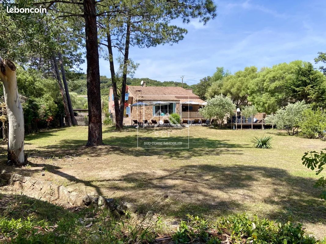 Maison 11 pièces 300 m² · à Porto-Vecchio · 300 m² · 1 098 000 €
