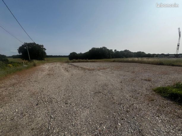 Terrain 2 975 m² Virollet