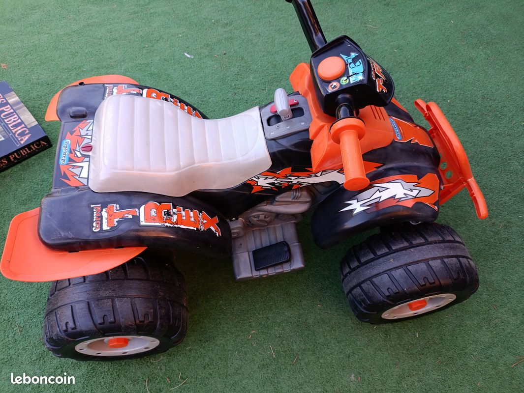 Quad peg perego t-rex hors service (image 3)