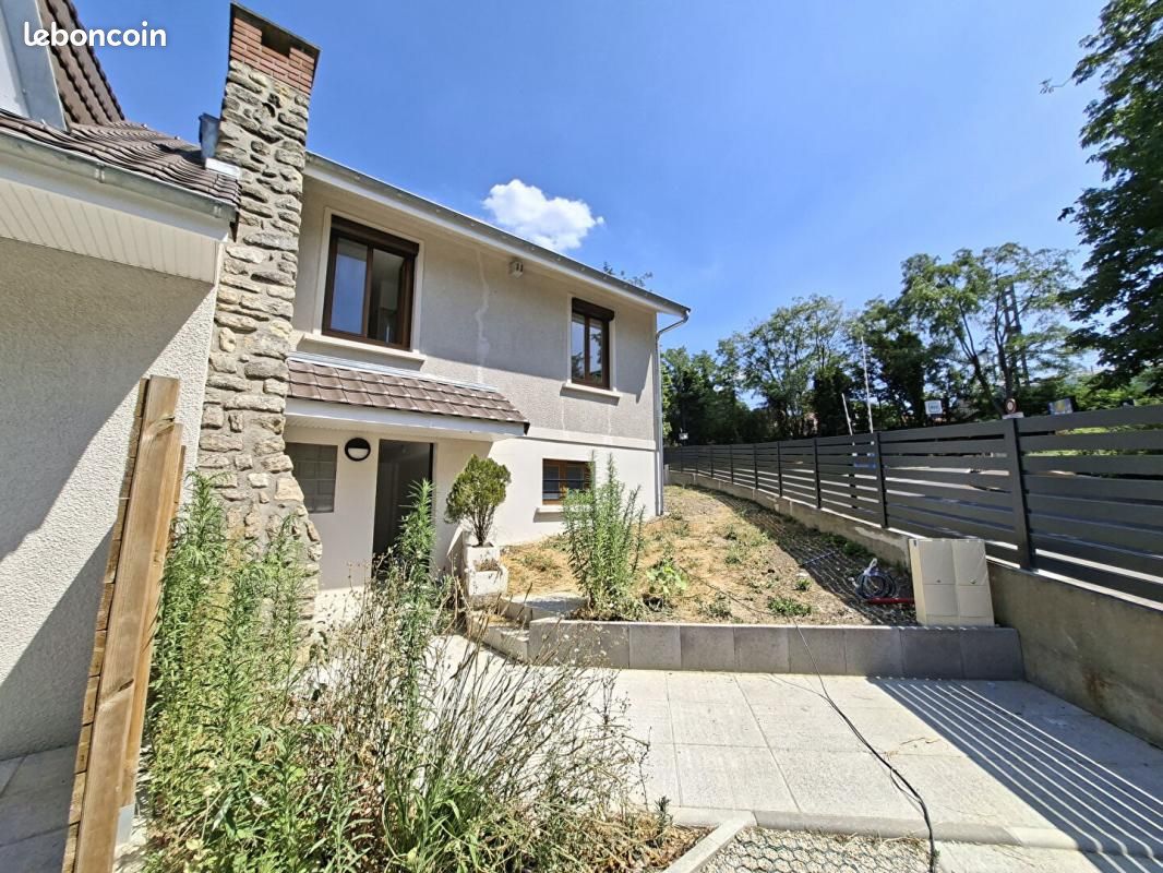 Maison 3 pièces 77 m² · à Yerres · 77 m² · 1 250 €