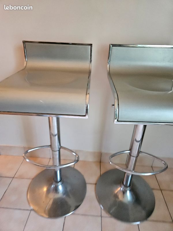 2 tabourets de bar (image 3)