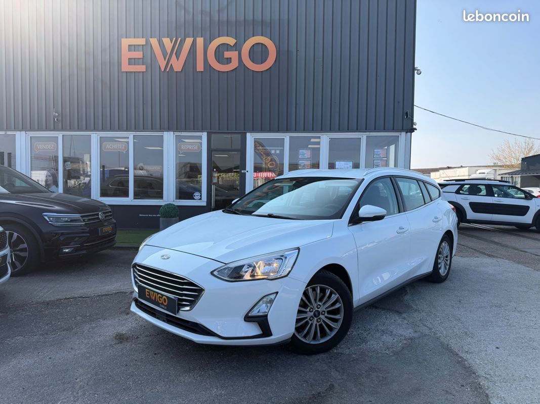 FORD FOCUS BREAK 1.0 ECOBOOST SCTI 125CH TITANIUM - BLUETOOTH - GPS - CROCHET D'ATTELAGE - RADAR DE RECUl (image 1)