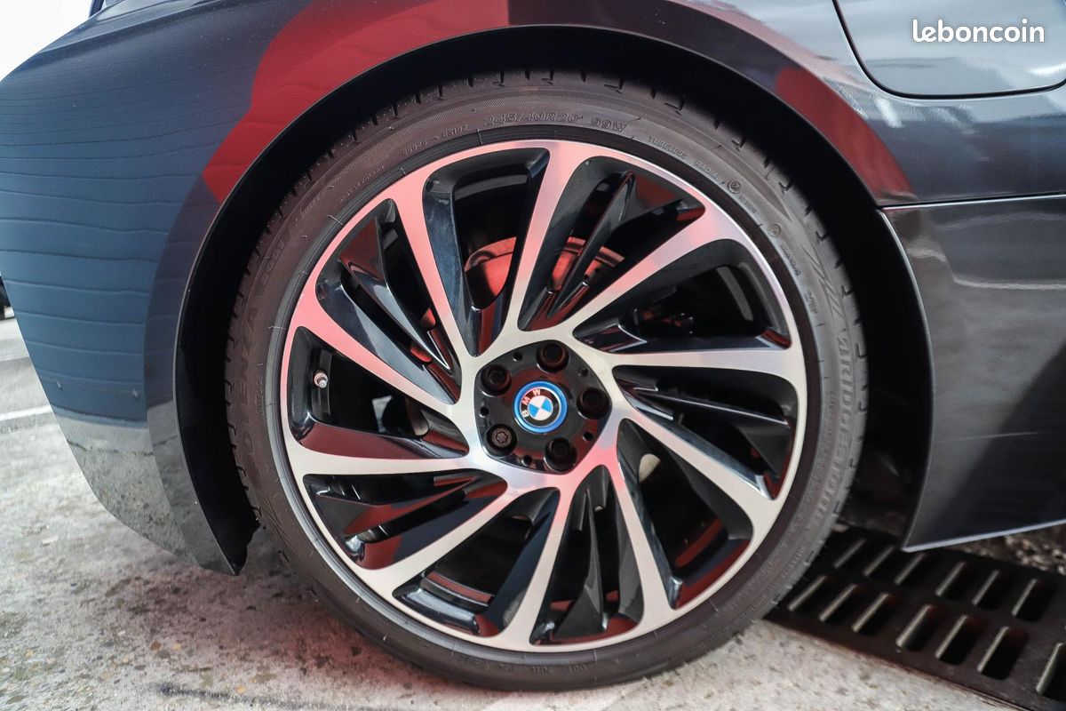 Bmw i8 pure impulse bva (image 43)