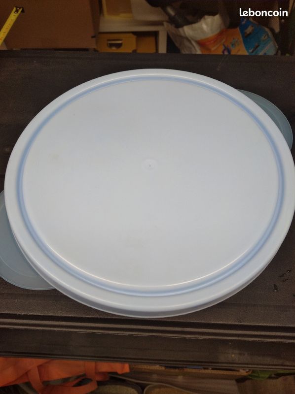Boîte de rangement plastique (image 2)