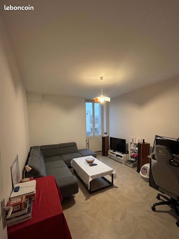 Appartement 4 pièces 42 m² · à Laval · 42 m² · 580 €
