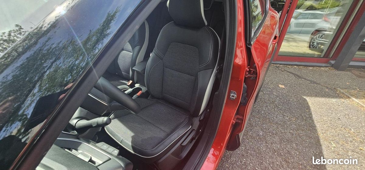 Renault Captur 1.0 TCE 90CH TECHNO (image 10)