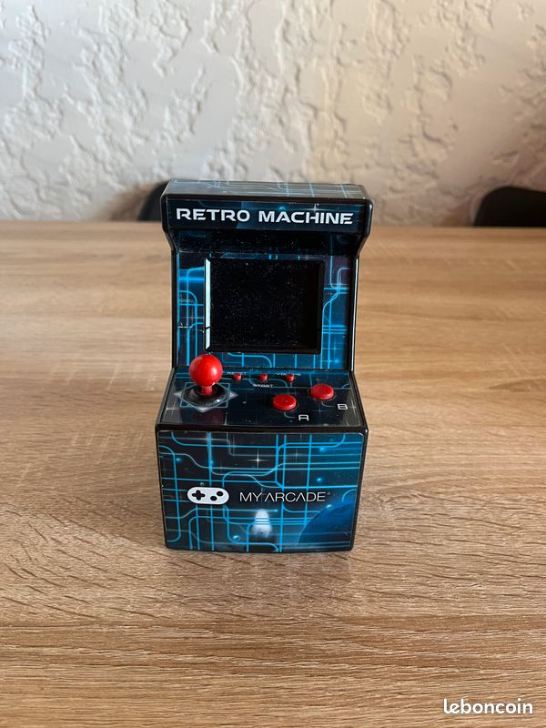 Rétro machine arcade (image 1)