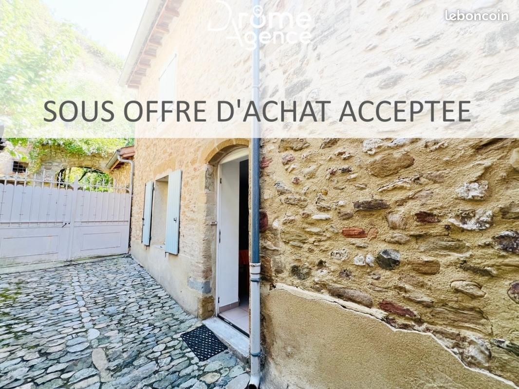 Local commercial 105 m² · à Chabeuil · 105 m² · 240 000 €