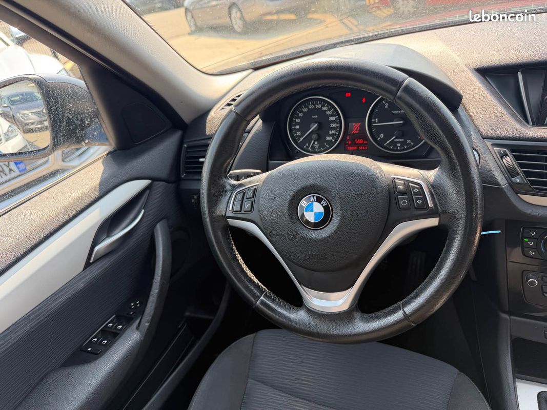 Bmw x1 18d 143ch sdrive executive garantie (image 11)