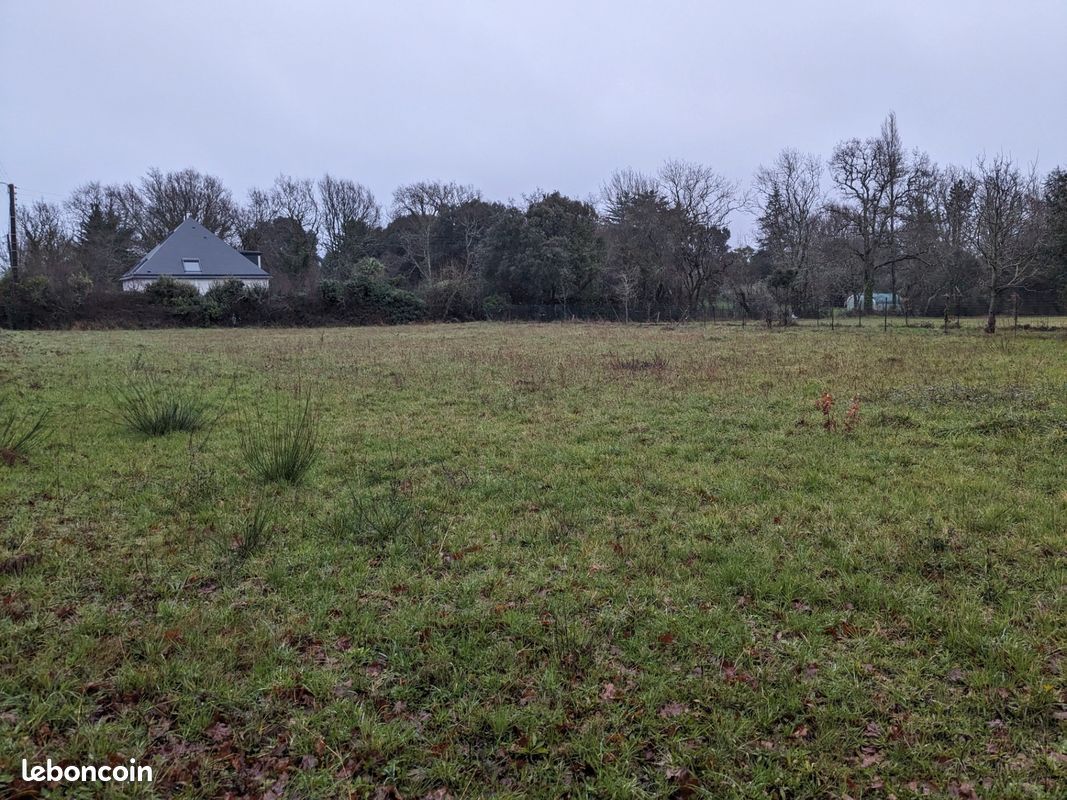 Terrain 2088 m² · à Sarzeau · 518 960 €
