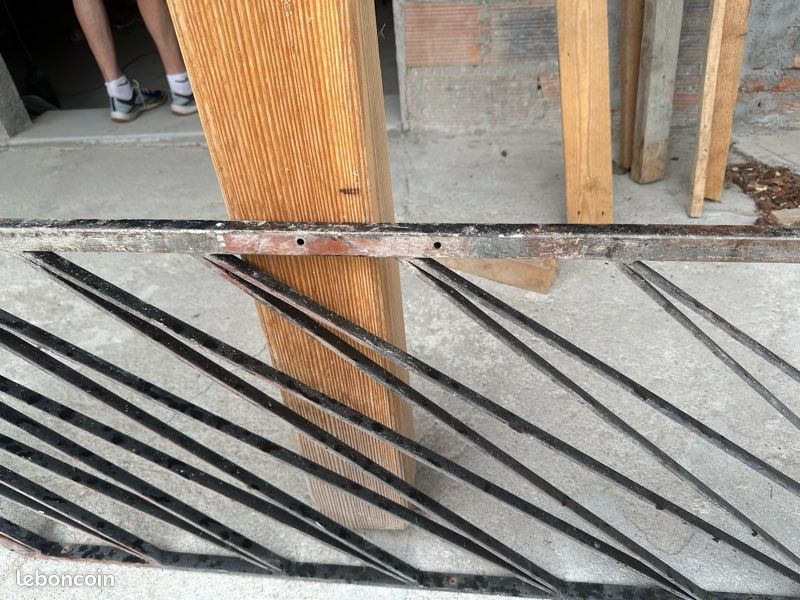 Rampe d’escalier en acier (image 2)