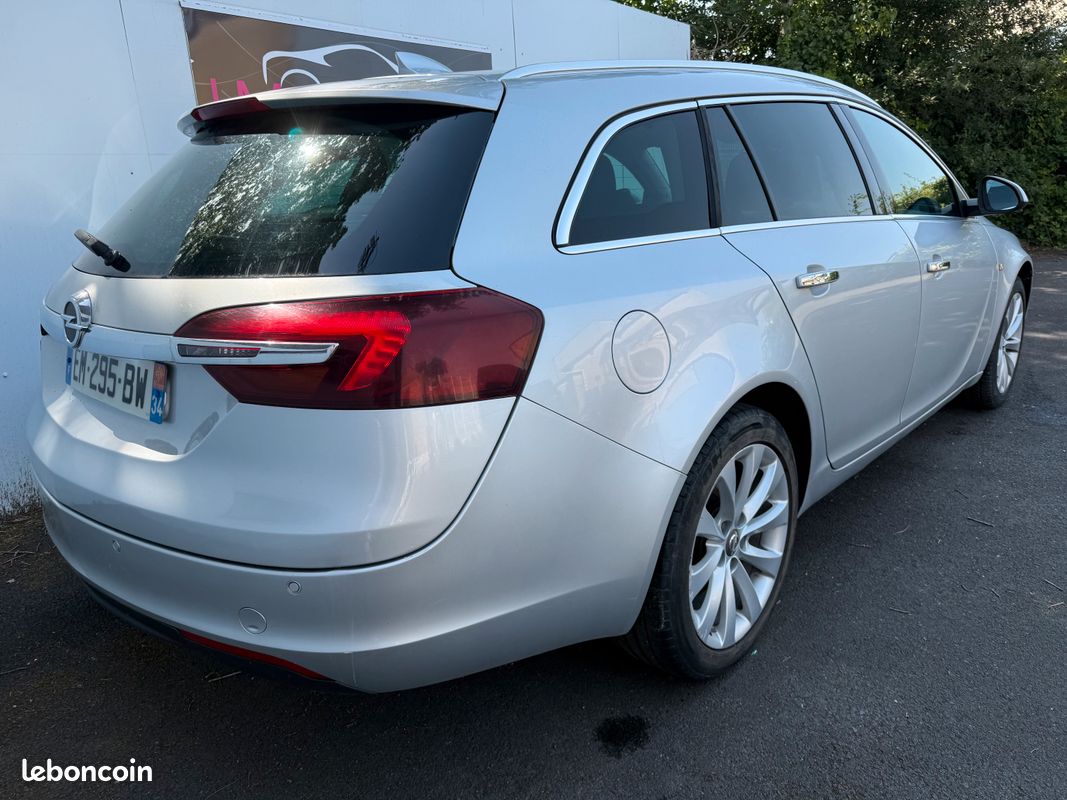 Opel Insigna Sports Tourer 1.6 Cdti 136 Cosmo BVA (image 3)