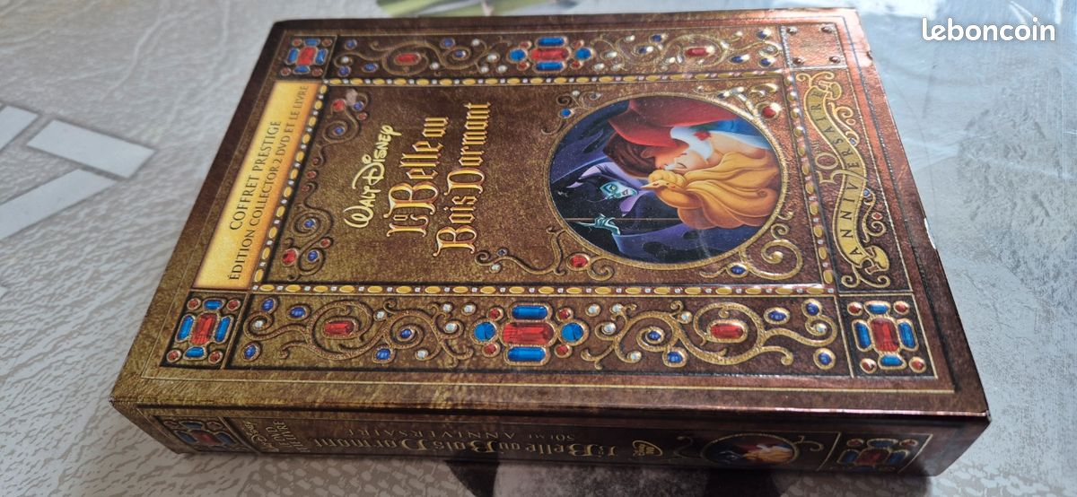 Coffret La belle au bois dormant Dvd et livre (image 2)