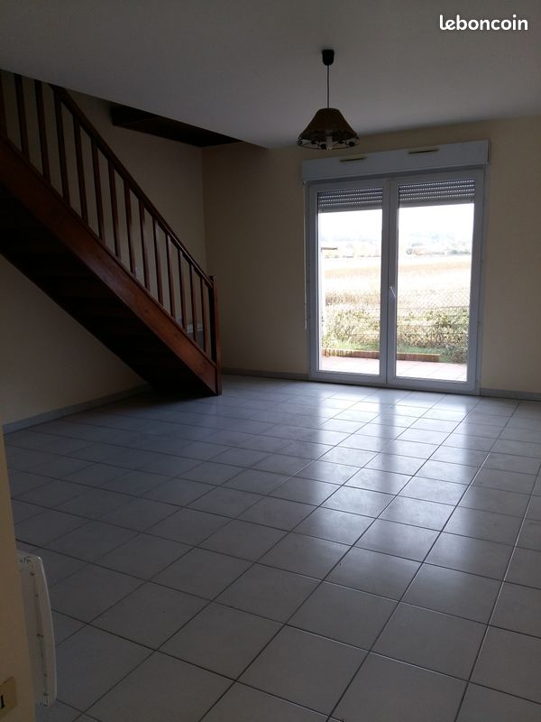 Maison 3 pièces 70 m² · à Castelginest · 70 m² · 1 050 €/mois