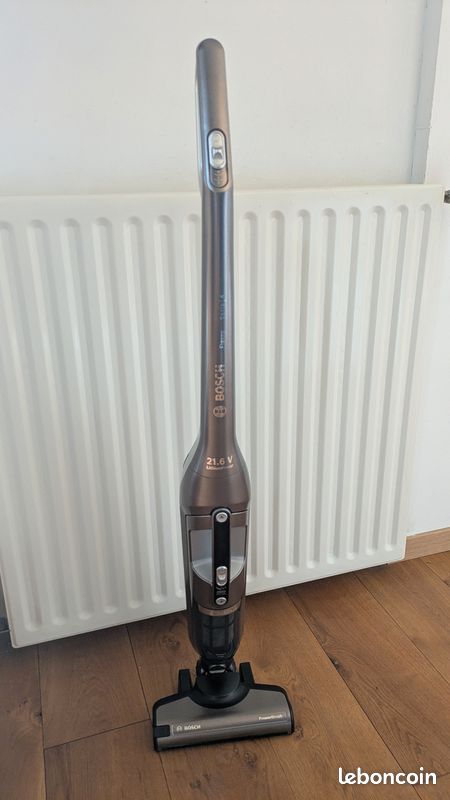 Aspirateur balai Bosch Flexxo serie Électroménager