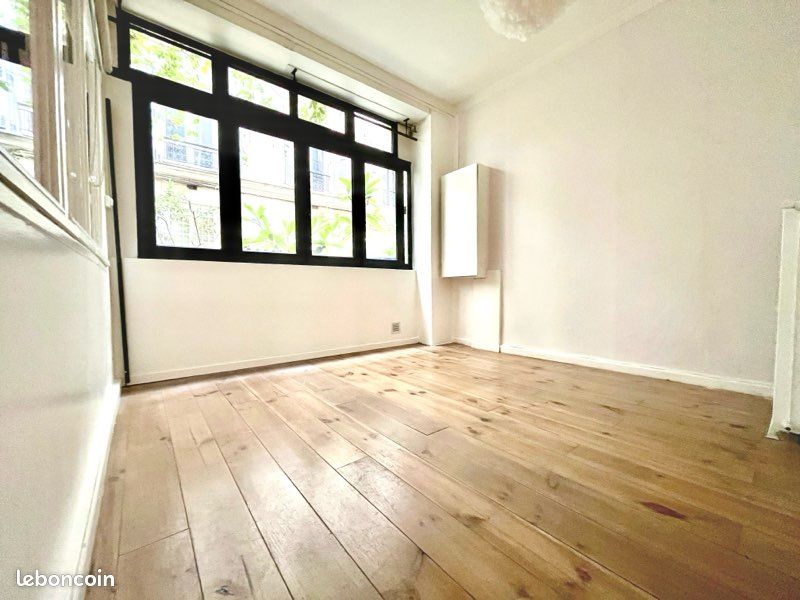 Spacieux Loft F4 rue Paul Bert Village Faidherbe Paris 11ème . AUCUNE AGENCE OU AGENT INDÉPENDANT NE SONT SOUHAITÉES (image 18)