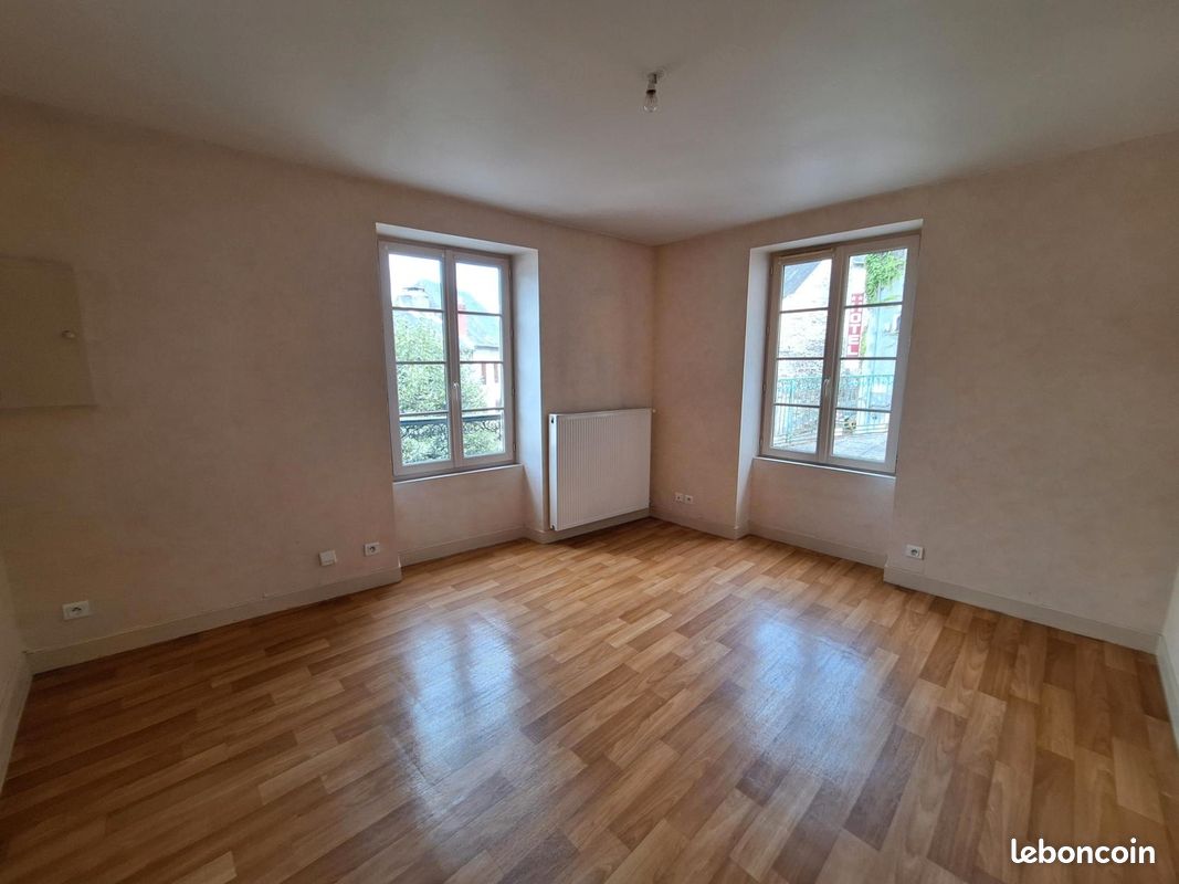 Appartement 2 pièces 40 m² · à Donzenac · 40 m² · 440 €/mois