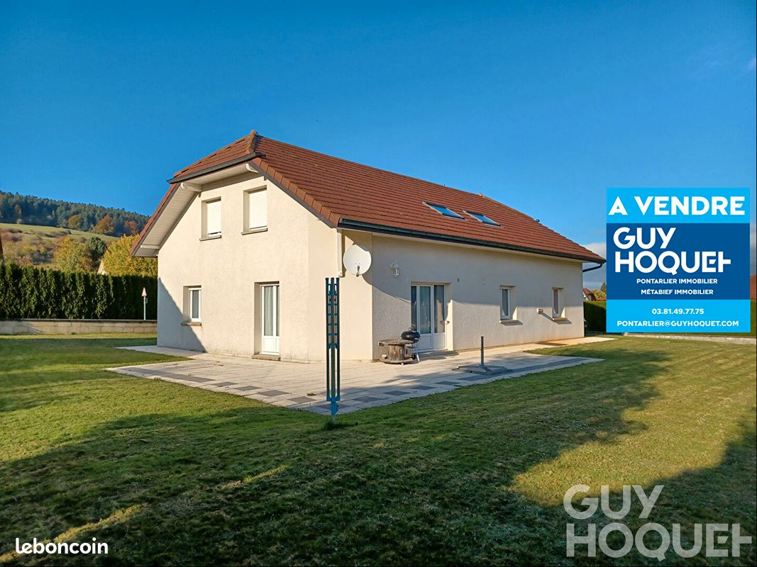 Maison 6 pièces 134 m² · à Orchamps-Vennes · 134 m² · 369 000 €
