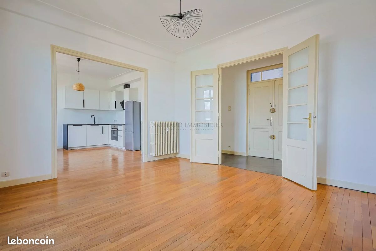 Appartement 5 pièces 102 m² · à Metz · 102 m² · 1 400 €/mois
