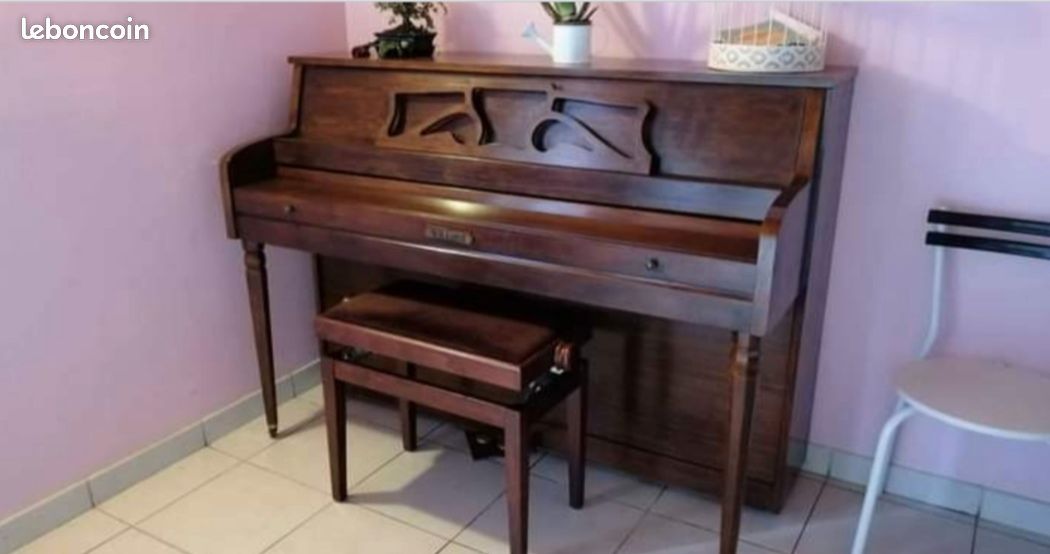 Piano W. W KIMBALL américain, certifié (image 1)