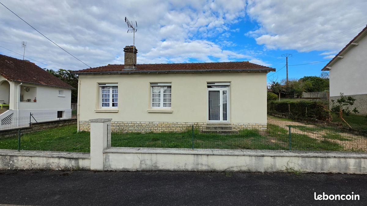 Maison 4 pièces 70 m² · à Persac · 70 m² · 69 000 €