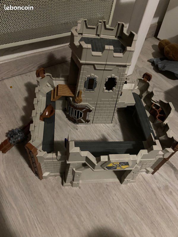 Château playmobil (image 2)