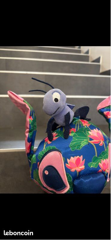 Disney Store Peluche Mulan, Stitch Crashes Disney, 12 sur 12