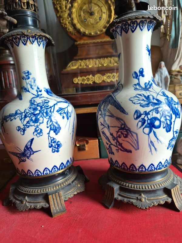 Paire d anciennes lampes (image 1)