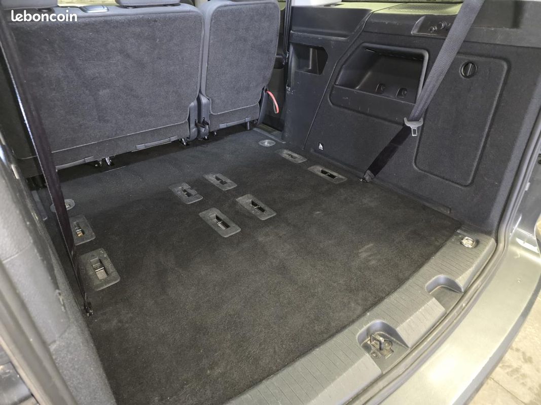 FORD TRANSIT CONNECT/TOURNEO CONNECT Tourneo Connect 2.0 EcoBlue - 102- 7pl Titanium (image 19)